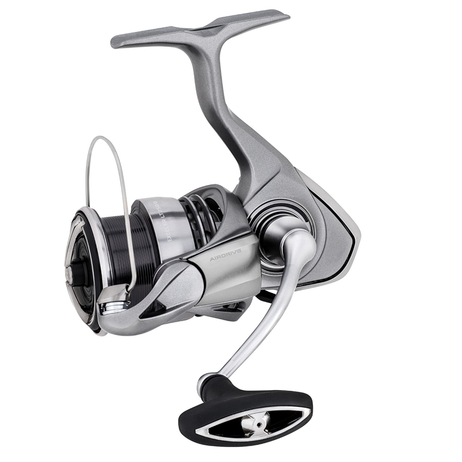 Máy câu cá DAIWA EXCELER LT 20 - đánh giá và giá Daiwa Reel Bg